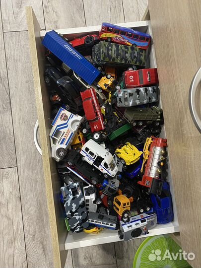 Машинки металлические модельки