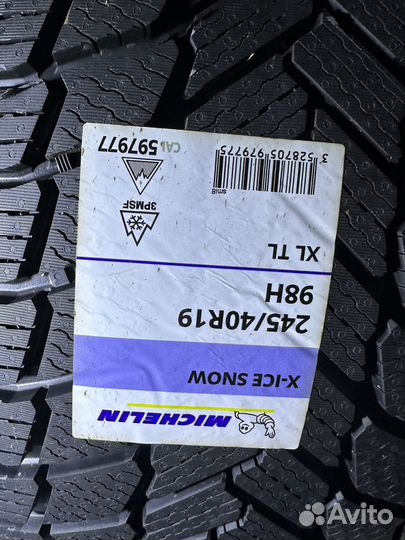 Michelin X-Ice Snow 245/40 R19 98H