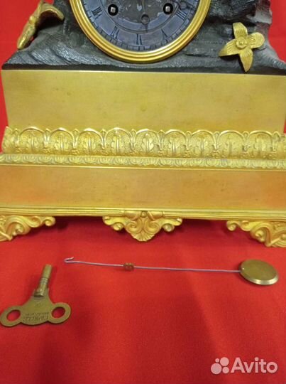 Часы каминные старинные антикварные Франция