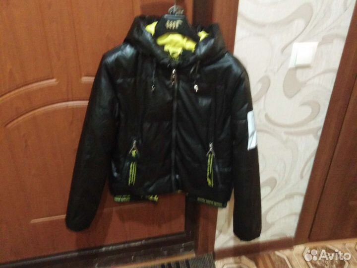 Куртка для девочки