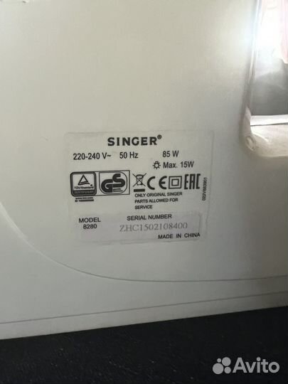 Швейная машина Singer