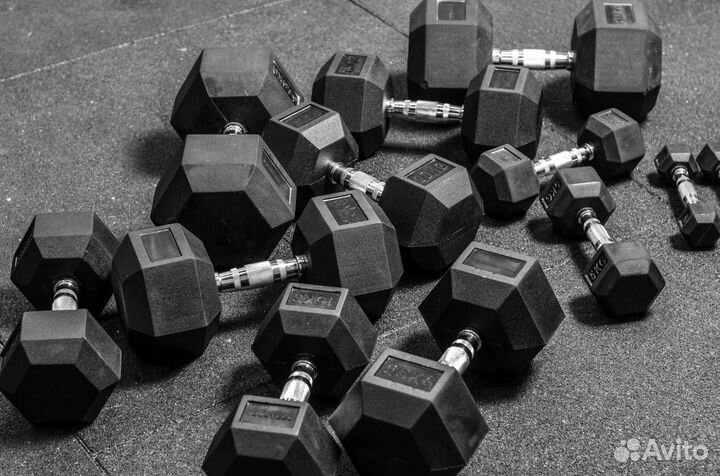 Гантельный ряд, гантели 145кг. В наличии и др.вес