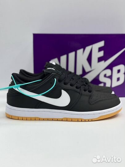 Кроссовки Nike dunk чёрные 1