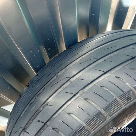 Toyo Proxes CF2 SUV 215/65 R16