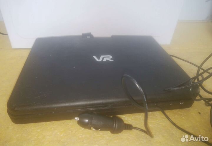 DVD-TV плеер VR 9