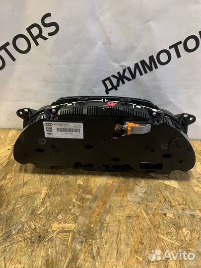 Панель приборов Audi A5