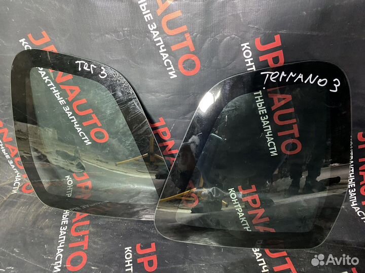 Форточка Nissan Terrano 3 14год