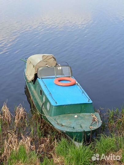 Катер стальной