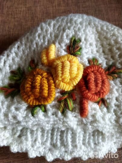 Шапка женская вязаная