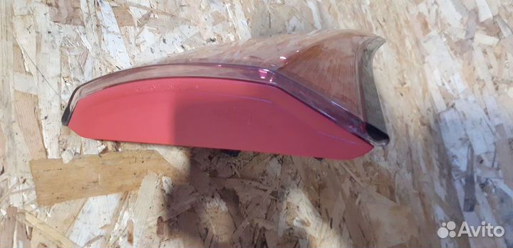 Фонарь задний внутренний левый Infiniti QX80 I рес