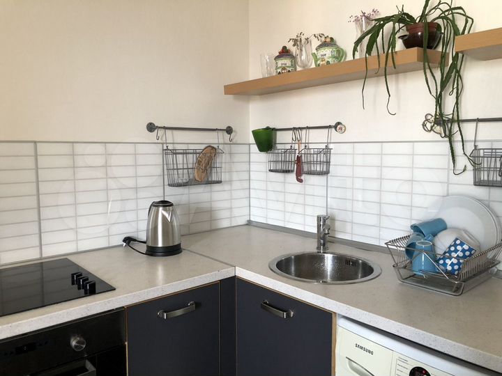 2-к. квартира, 65 м², 10/10 эт.