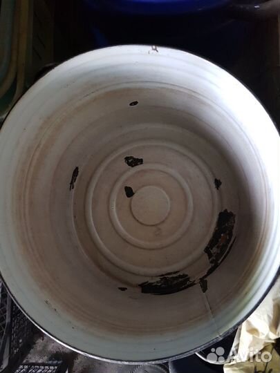 Кастрюля эмалированная большая на 50 литров