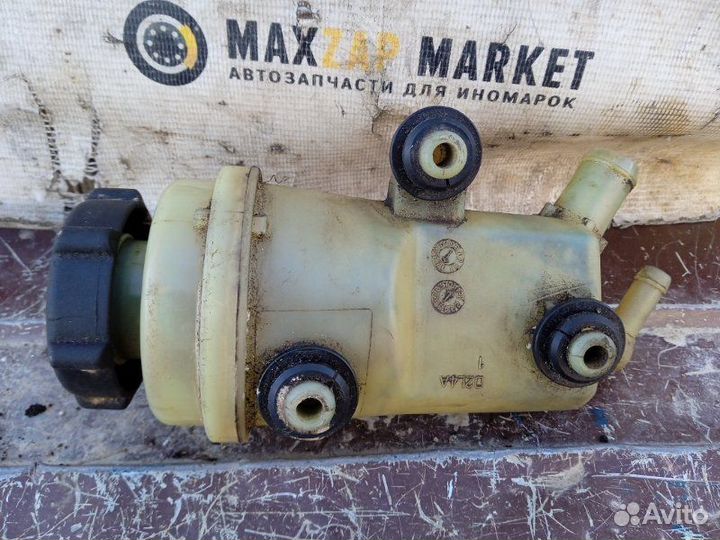 Бачок гидроусилителя Ford Focus 1 1998 (б/у)