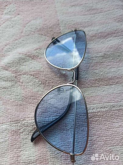 Очки солнцезащитные