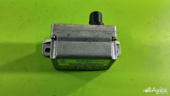 Датчик ускорения для Porsche Cayenne 955