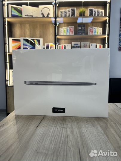 Apple macbook air 13 M1 256gb