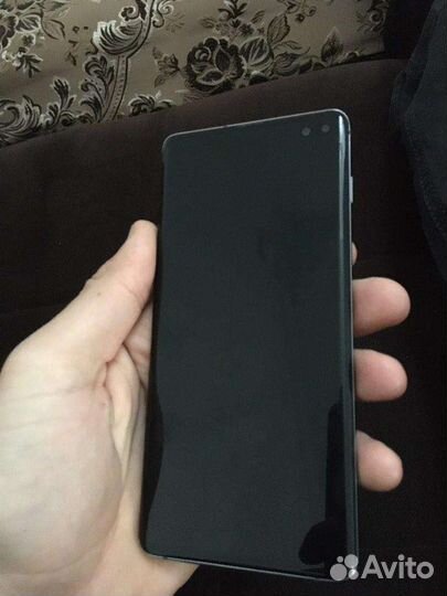Галакси s10+ 8/128