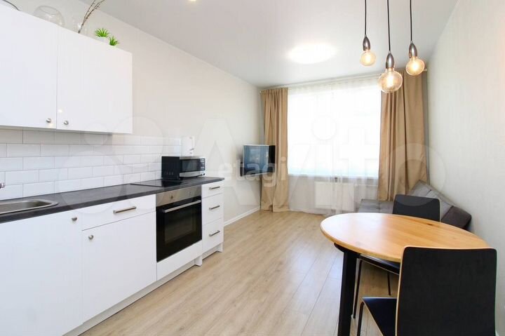 2-к. квартира, 57,6 м², 13/16 эт.