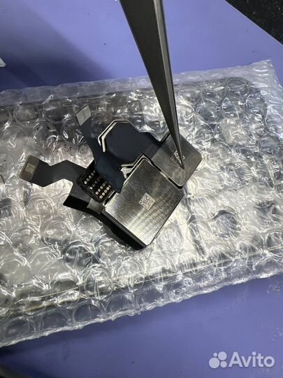 Ремонт iPhone - замена Экрана, Батареи, стекла