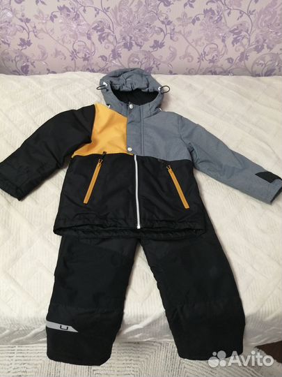 Продам костюм демисезонный для мальчика