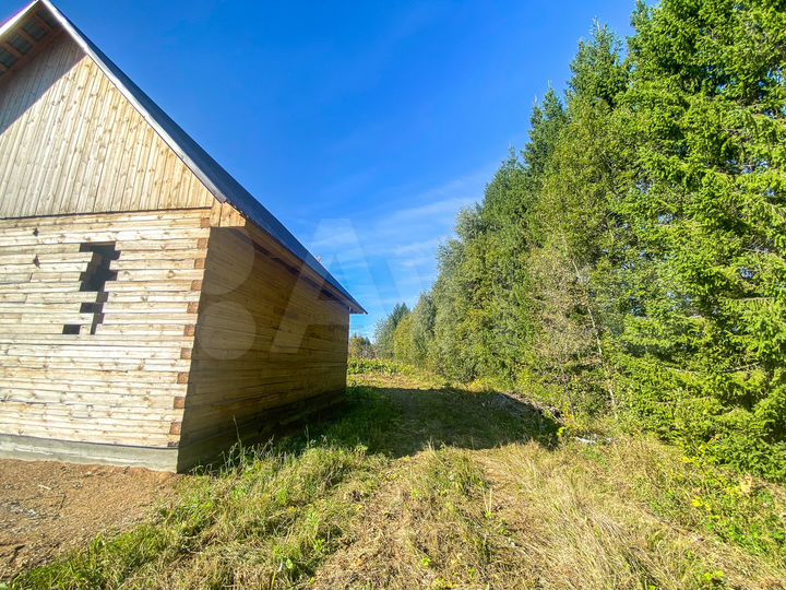 Дом 56 м² на участке 10,6 сот.