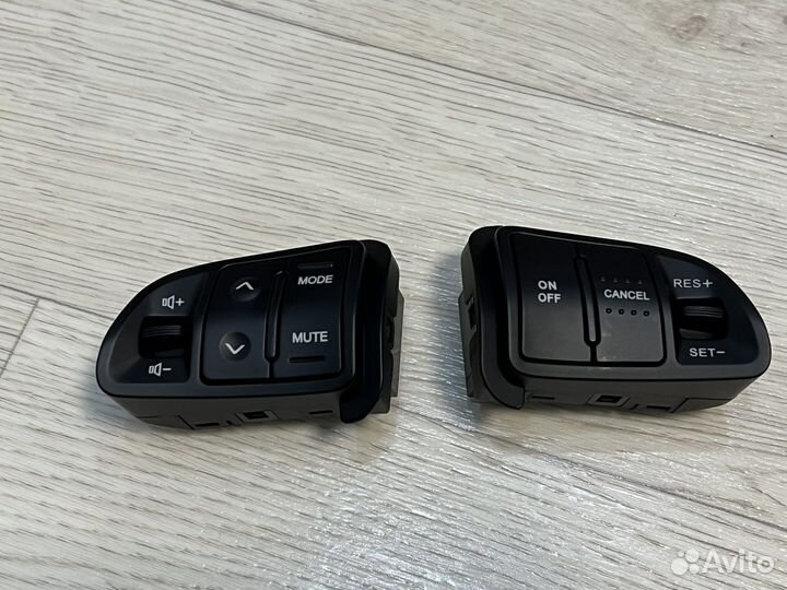 Кнопки на руль kia sportage 3 с подогревом