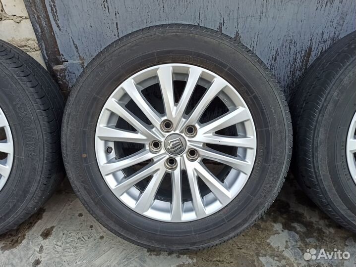 Колеса летние 215/60R16 Yokoma в Чите