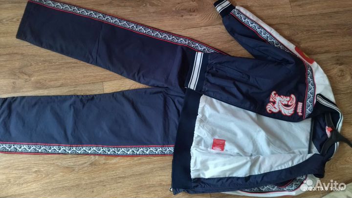 Спортивный костюм для мальчика 140