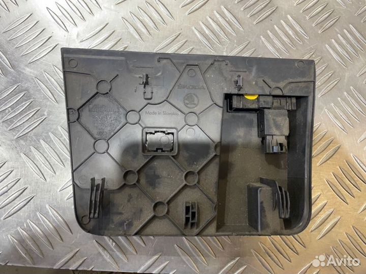 Пластик салона Skoda Rapid CZC 2018