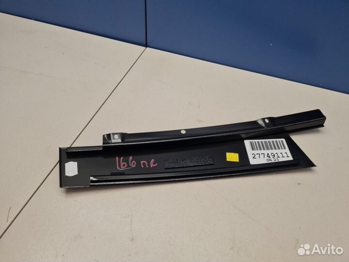 Накладка рамки двери передней левой Mercedes M-kla