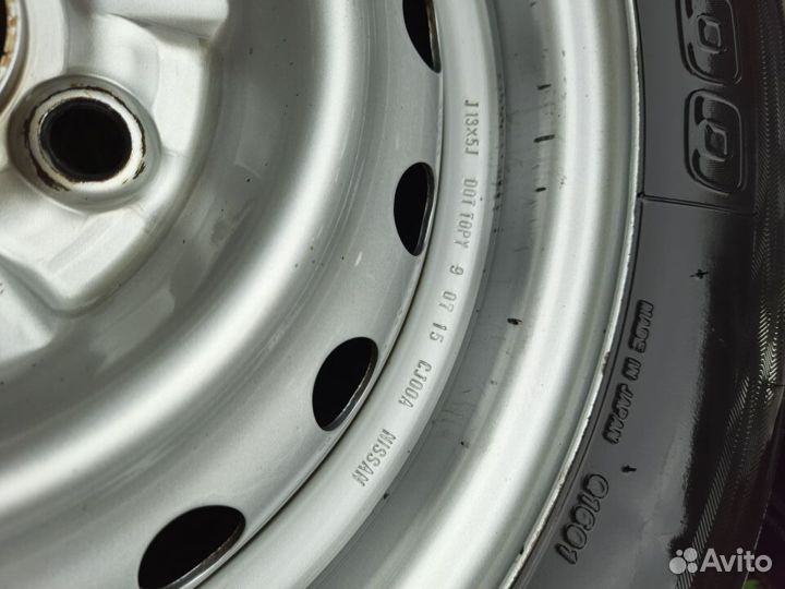 R13 Bridgestone V600 165/65, PCD 4x100 DIA 60.1