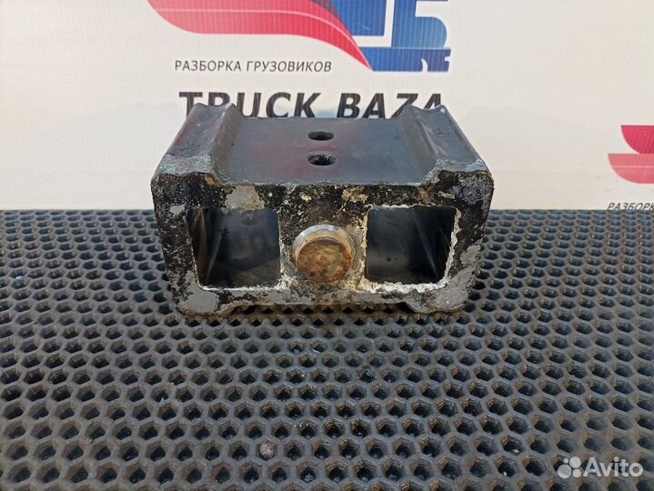 06461390007 Проставка рессоры передней