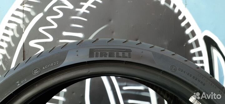 Pirelli P Zero 235/35 R19 и 295/30 R19