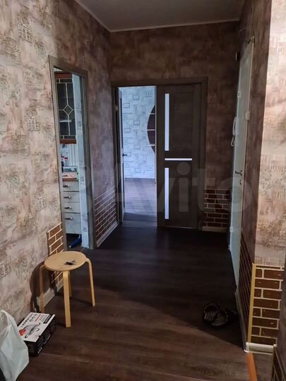 2-к. квартира, 54 м², 1/3 эт.