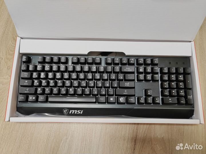 Игровая клавиатура с подсветкой MSI Vigor