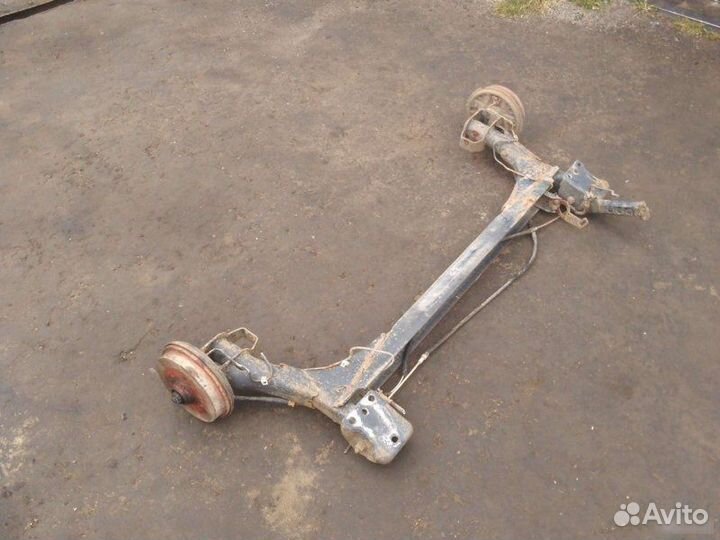 Балка задняя Volkswagen Golf