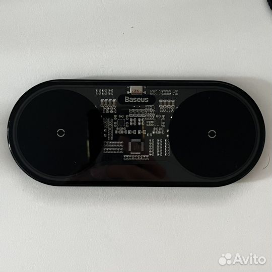 Беспроводная зарядка Baseus