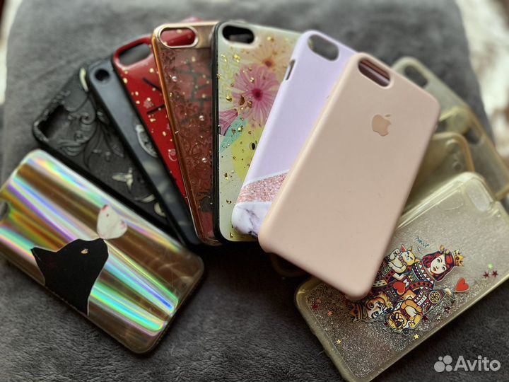 Чехлы на iPhone 7/8