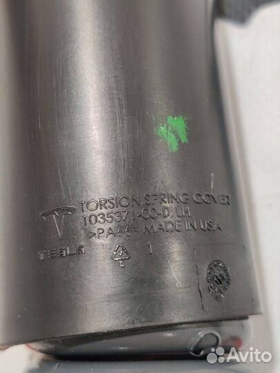 Пружина подъемной задней двери Tesla Model X 2019