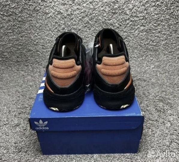 Кроссовки adidas niteball