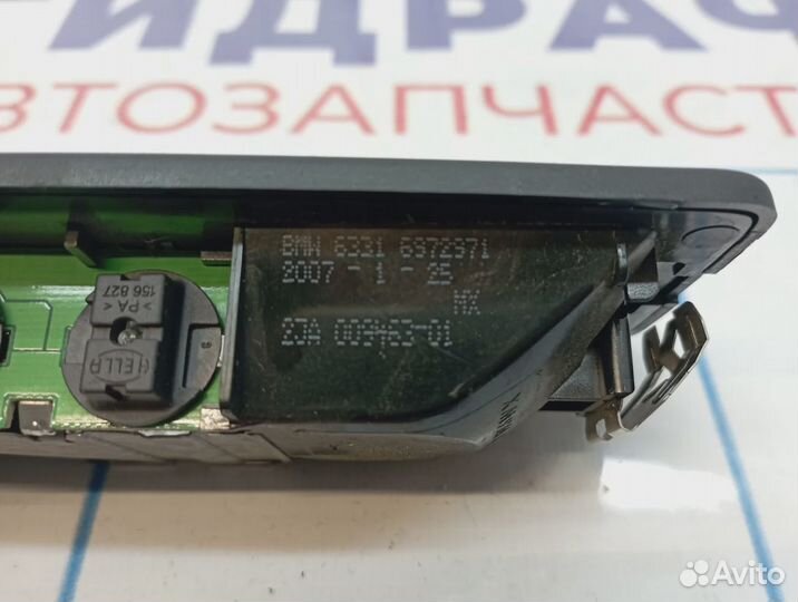 Плафон салонный левый BMW X5 (E70) 63316972971