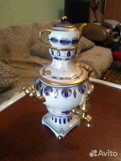 Самовар фарфоровый