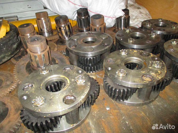 Запчасти для дорожного катка ду-84 ду-85