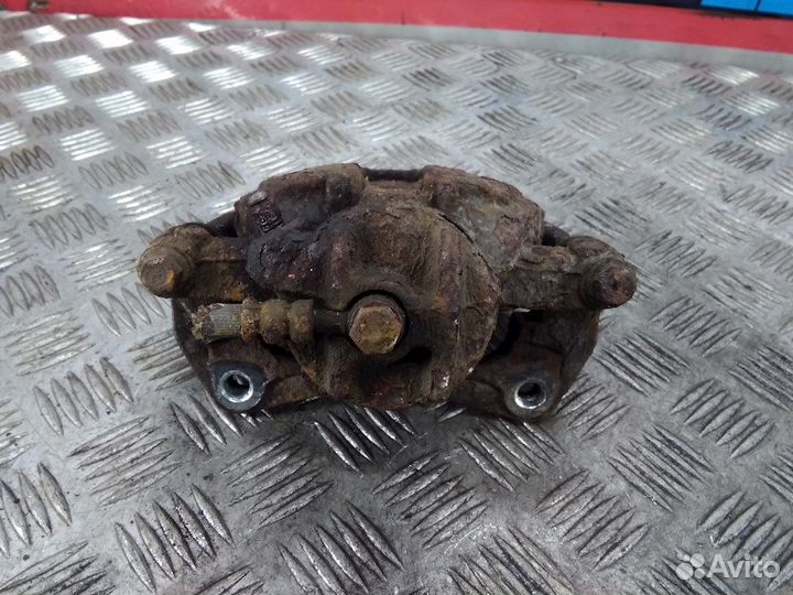 Суппорт передний левый для SMART ForFour 1 (W454)