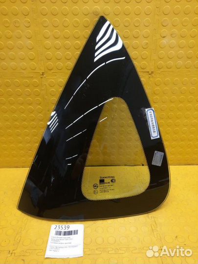 Стекло боковое заднее правое Ssang Yong Rexton