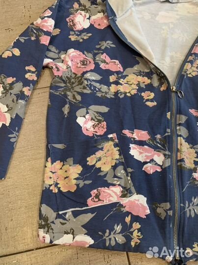 Женская кофта на молнии размер 52-54