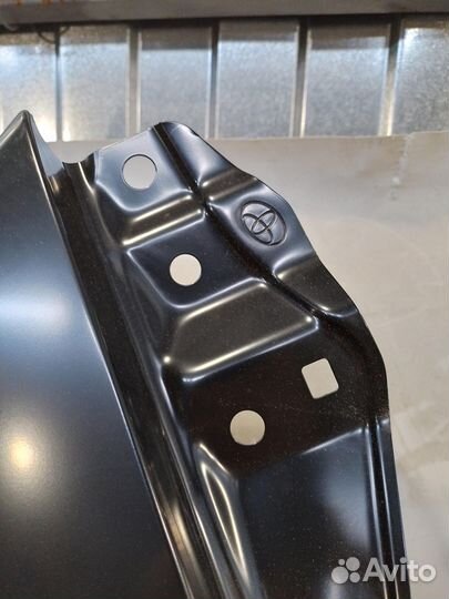 Крыло правое переднее Toyota Camry V50 новый оригинал