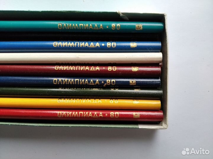 Набор цветных карандашей. Олимпиада 80