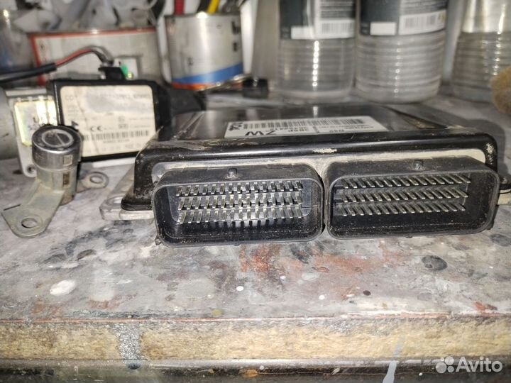 Продам блок эбу с иммобилайзером