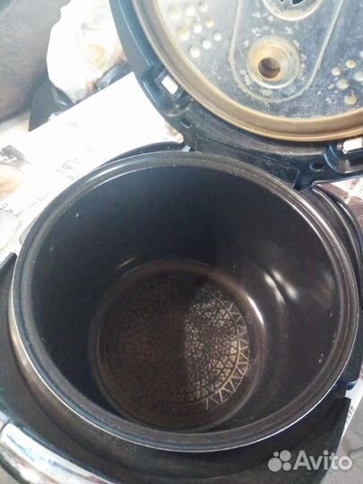 Мультиварка Redmond rmc-m90